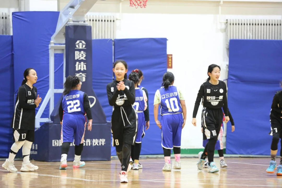 青少年篮球爱好者如何提升配合技巧?_0